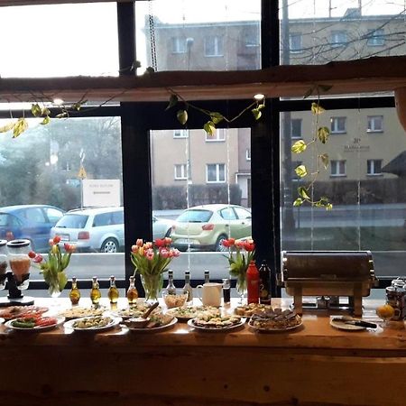 Dom Turysty Sanok Aparthotel Bagian luar foto