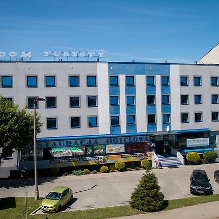 Dom Turysty Sanok Aparthotel Bagian luar foto